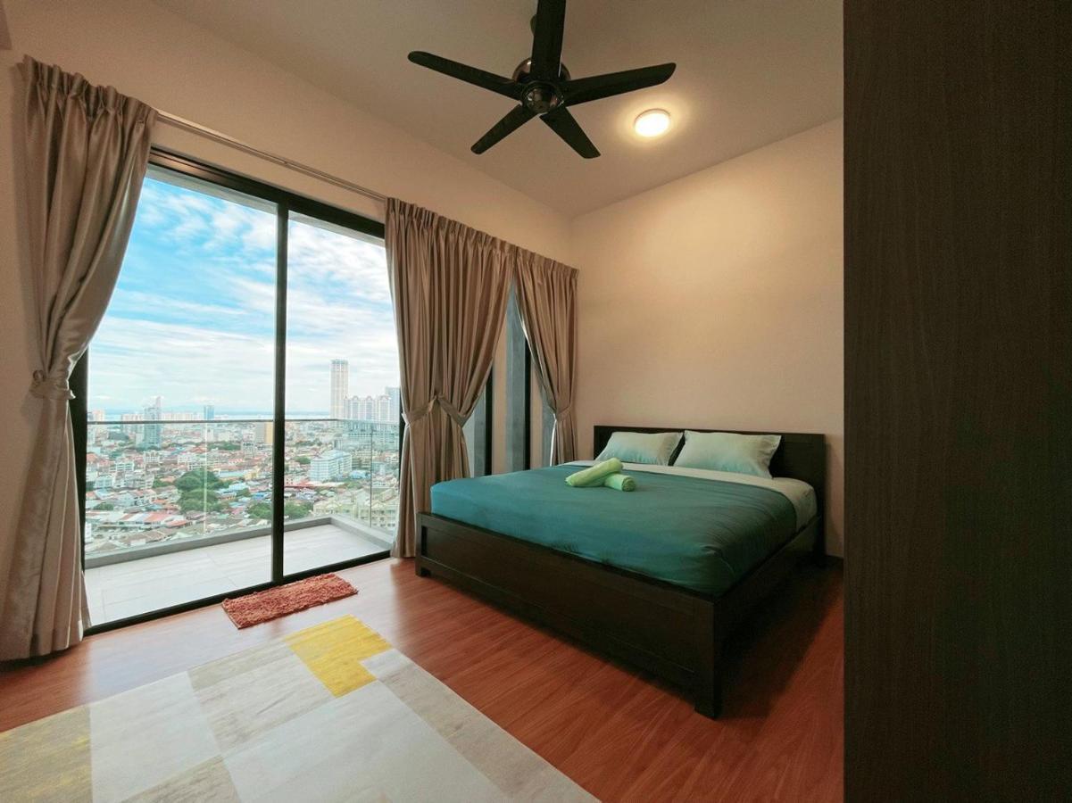 Beacon Executive Suite By Fantabulous Guest House George Town Buitenkant foto